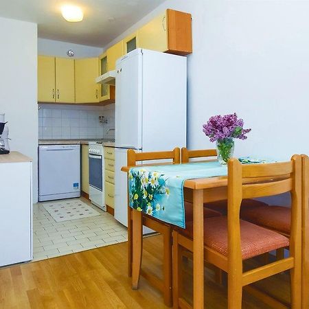 Apartment Mesin Split Zewnętrze zdjęcie